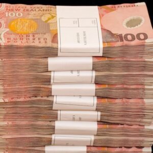 New Zealand 100 Dollar Banknote | Buy Quality NZD 100 Polymer Notes Online